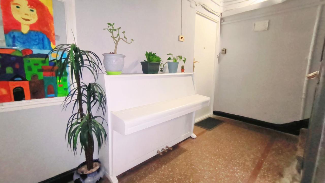 Piano Foyer Apartments At City Center Tbilisi Luaran gambar